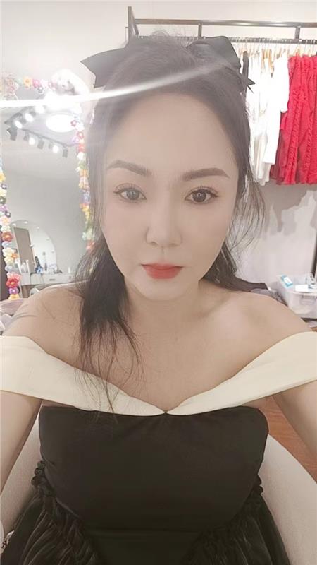 津南双港熟女-1.jpg